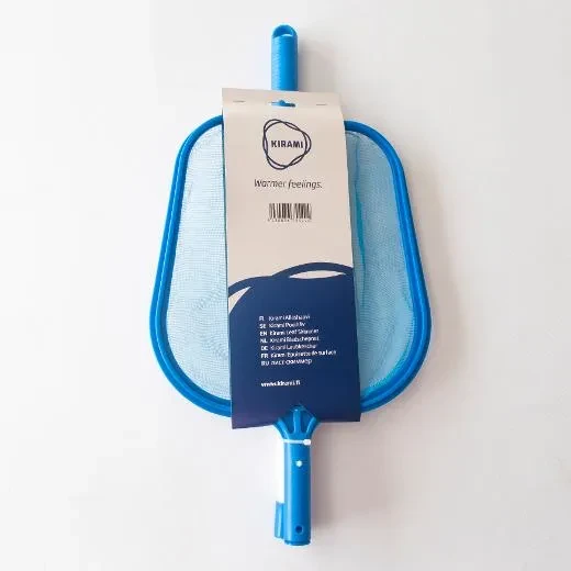 Leaf catcher with telescopic pole