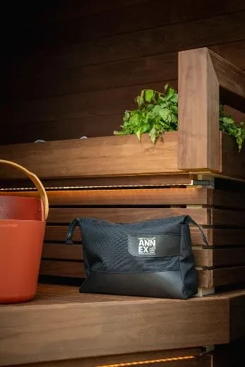 Kirami FinVision® Experience -toiletbag M