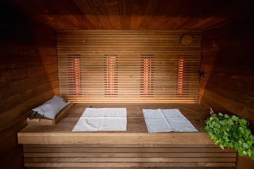Four infrared panels installed in the back wall – Kirami FinVision® sauna M Misty | Outdoor sauna