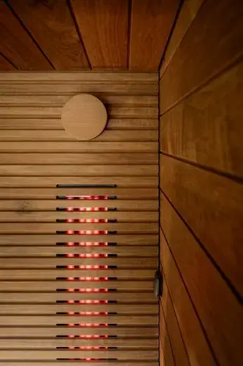 Kirami FinVision® -sauna M Misty, Harvia Virta Combi 10.8 kW - Finnish sauna
